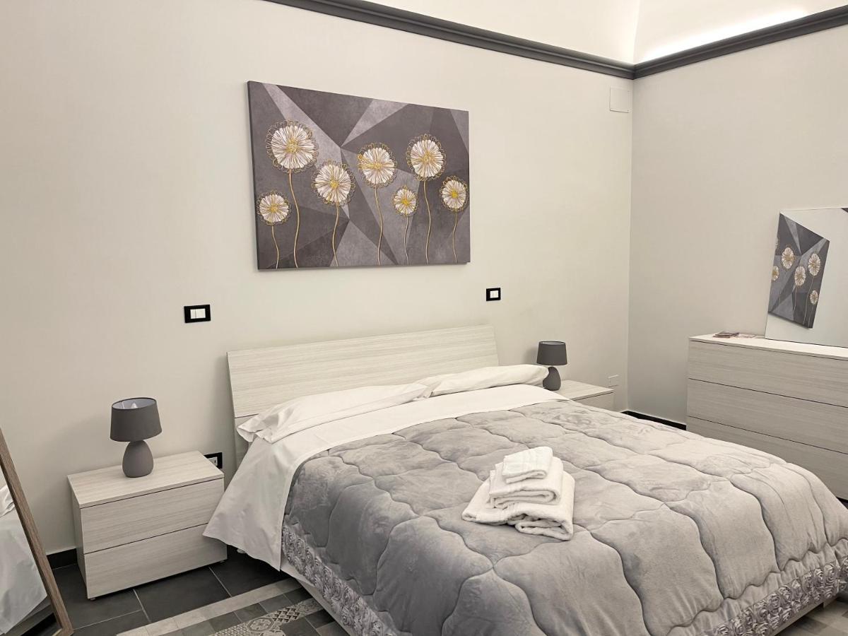 B&B Antichi Cortili Termini Imerese Exterior photo
