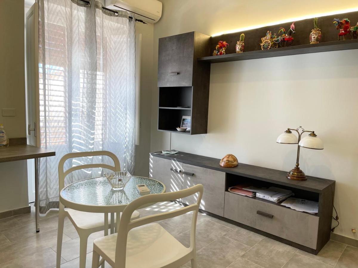 B&B Antichi Cortili Termini Imerese Exterior photo